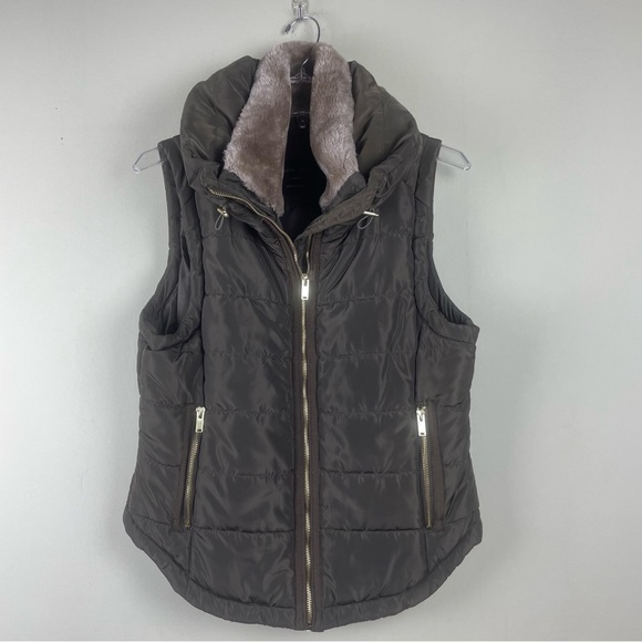 Love Tree Puffer Vest Gold Hardware Faux Fur Collar Size Medium - Picture 10 of 12